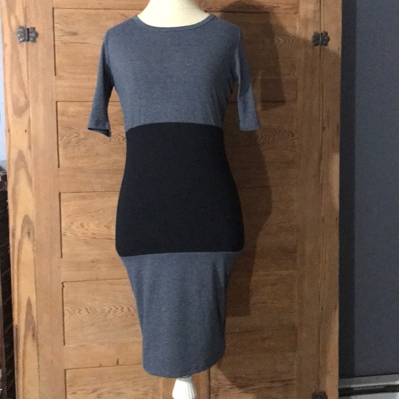 LULAROE JULIA black and gray color block xs rare! - Picture 2 of 5